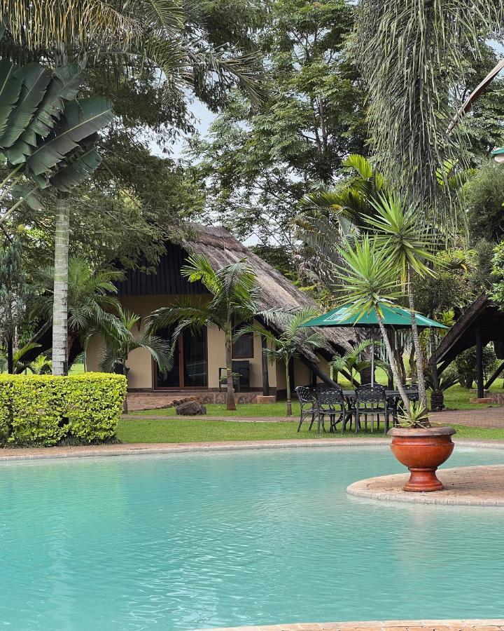 Sandy'S Creations Resort 卢萨卡 外观 照片